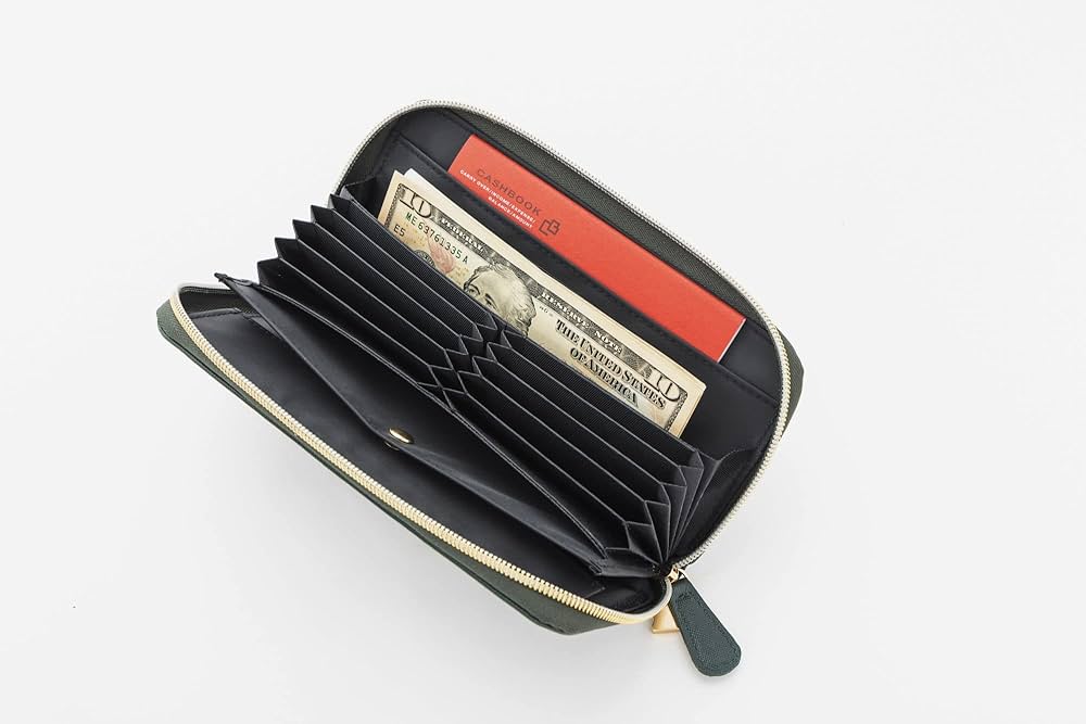 Roberta di Camerino LONG WALLET BOOK (宝島社ブランドブック